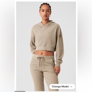 Alo Yoga Muse Hoodie and Sweatpants Set (size XS). Perfect condition.